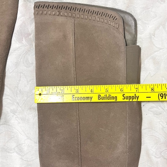Vince Camuto Madolee Over-the-knee Boots Taupe Suede 3.5” Heels size 7.5 - Picture 11 of 12